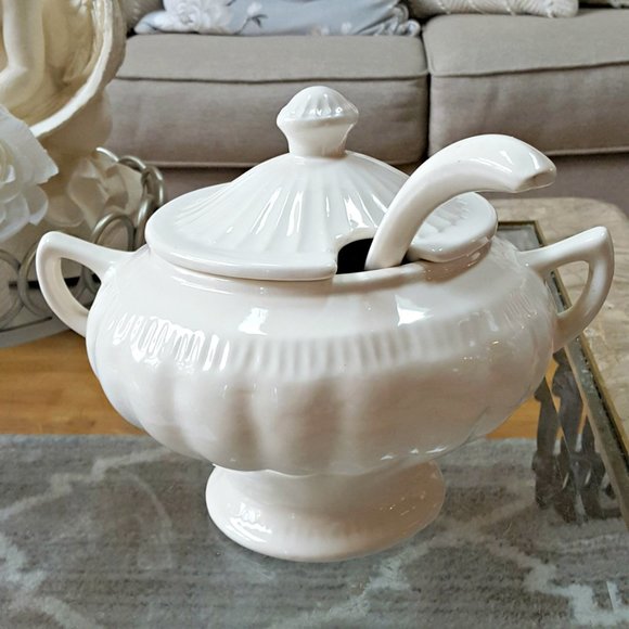 EXQUISITE Vintage SOUP Casserole SERVING TUREEN - Picture 5 of 5